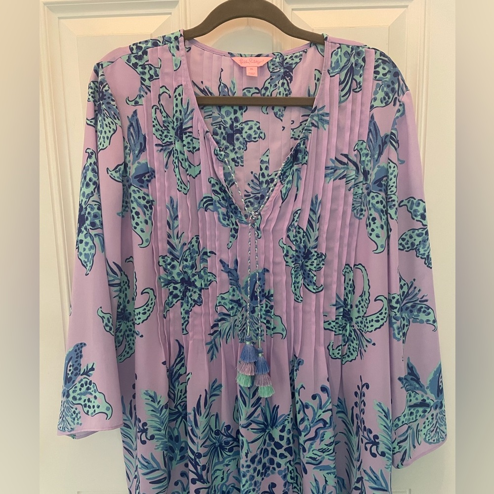 Lily Pulitzer top